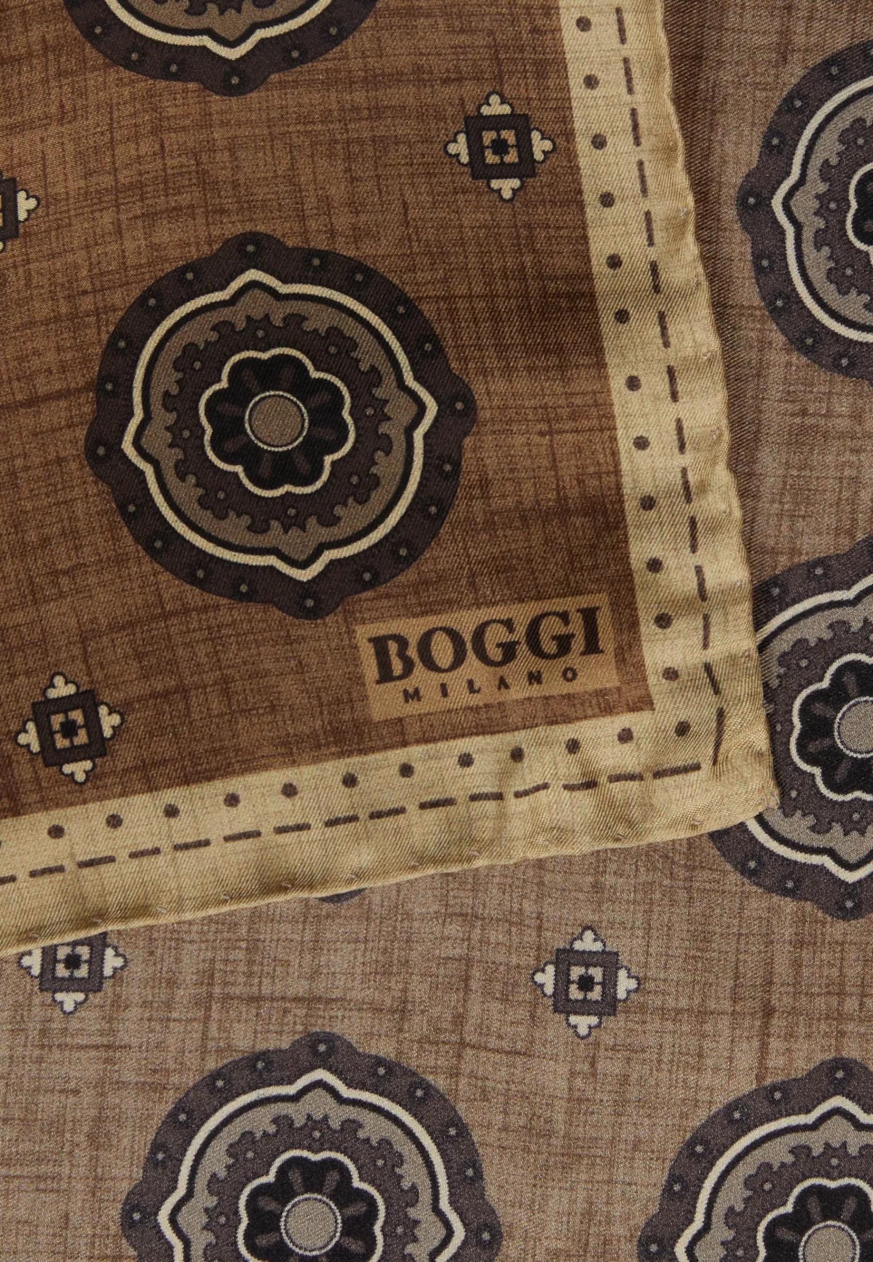 Pocket Squares^Boggi Milano Silk Pocket square with Medalions Motif Beige